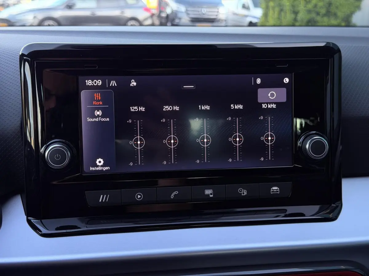 1.0 EcoTSI FR | CARPLAY | CRUISE | PDC | LED | 17'LMV | NAP | 1'EIG