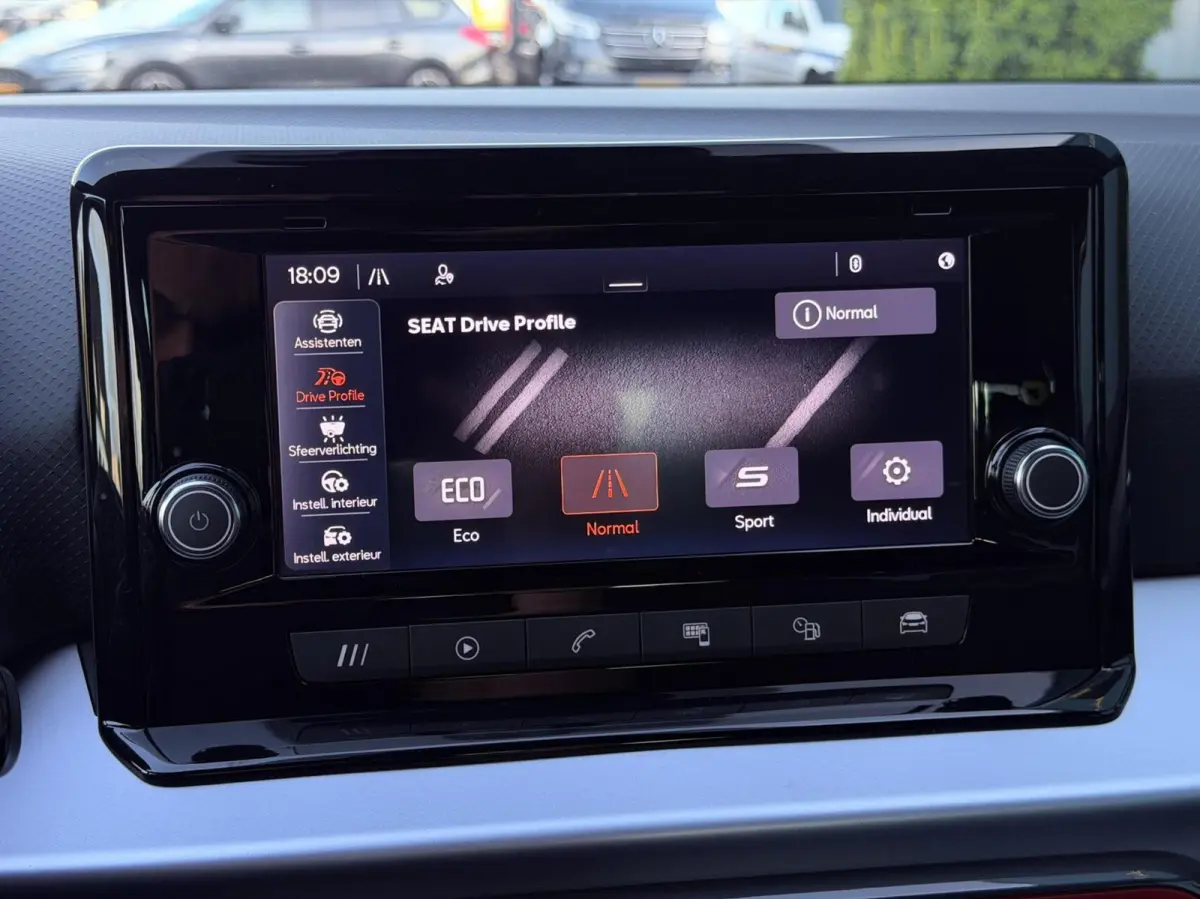 1.0 EcoTSI FR | CARPLAY | CRUISE | PDC | LED | 17'LMV | NAP | 1'EIG
