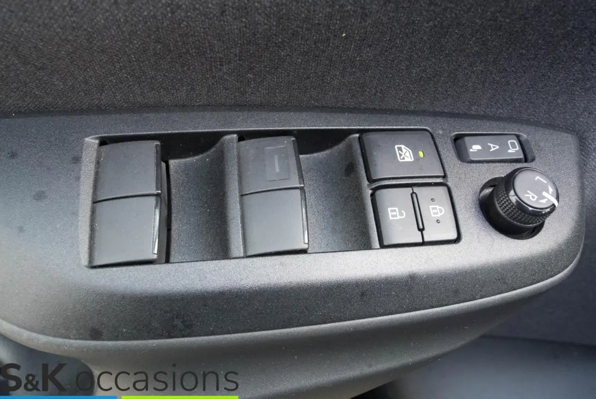 1.5 Hybrid AWD-i 10j garantie BSM Cruise