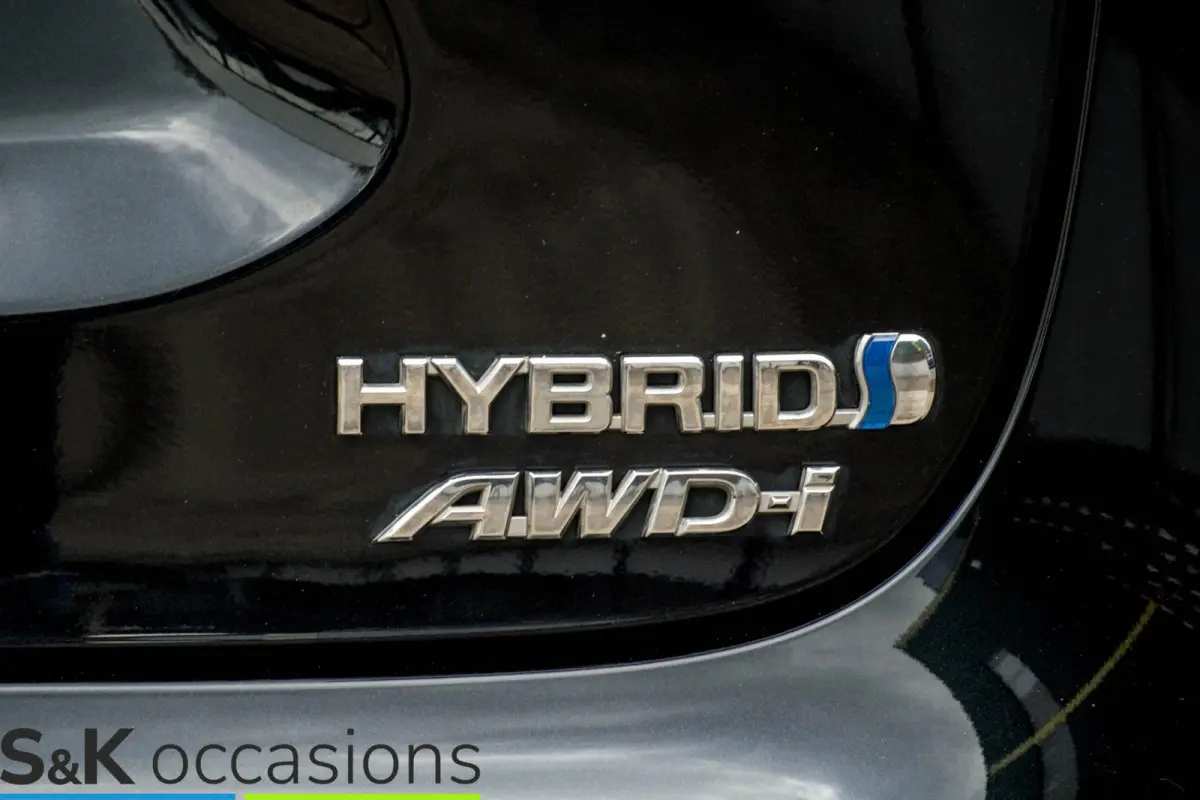 1.5 Hybrid AWD-i 10j garantie BSM Cruise