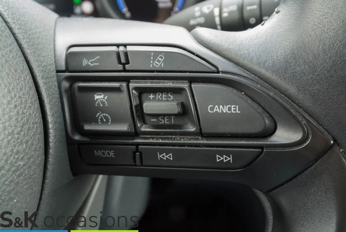 1.5 Hybrid AWD-i 10j garantie BSM Cruise