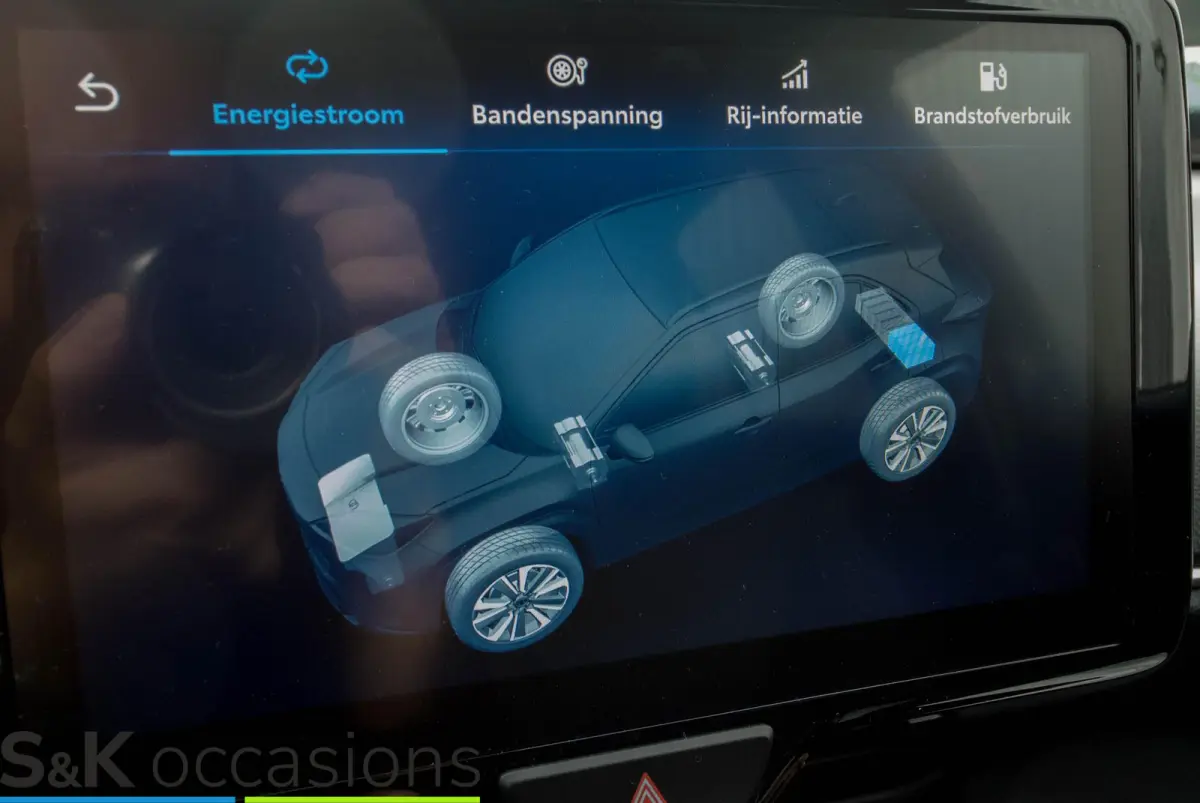 1.5 Hybrid AWD-i 10j garantie BSM Cruise