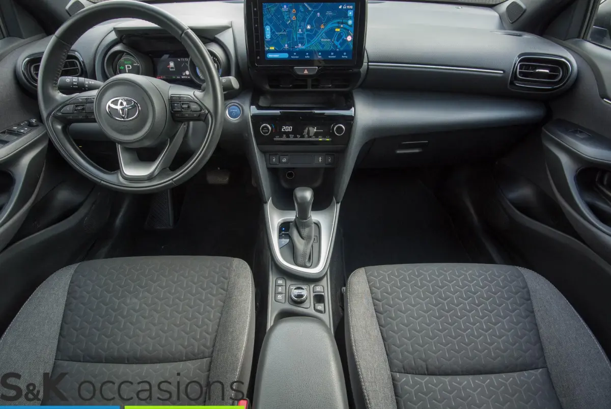 1.5 Hybrid AWD-i 10j garantie BSM Cruise