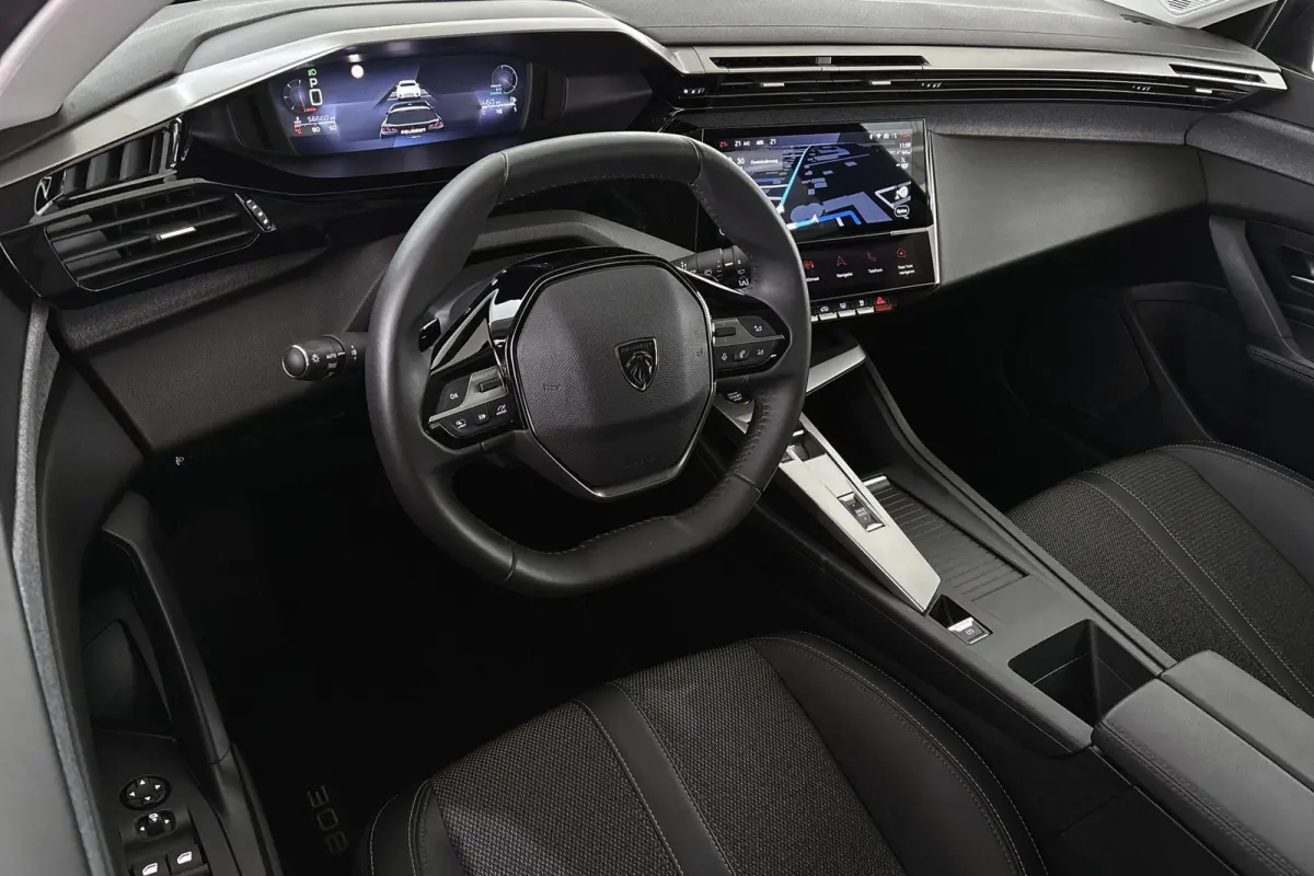 1.2 Hybrid 145 e-DCS6 Allure Automaat Camera Apple CarPlay Keyless