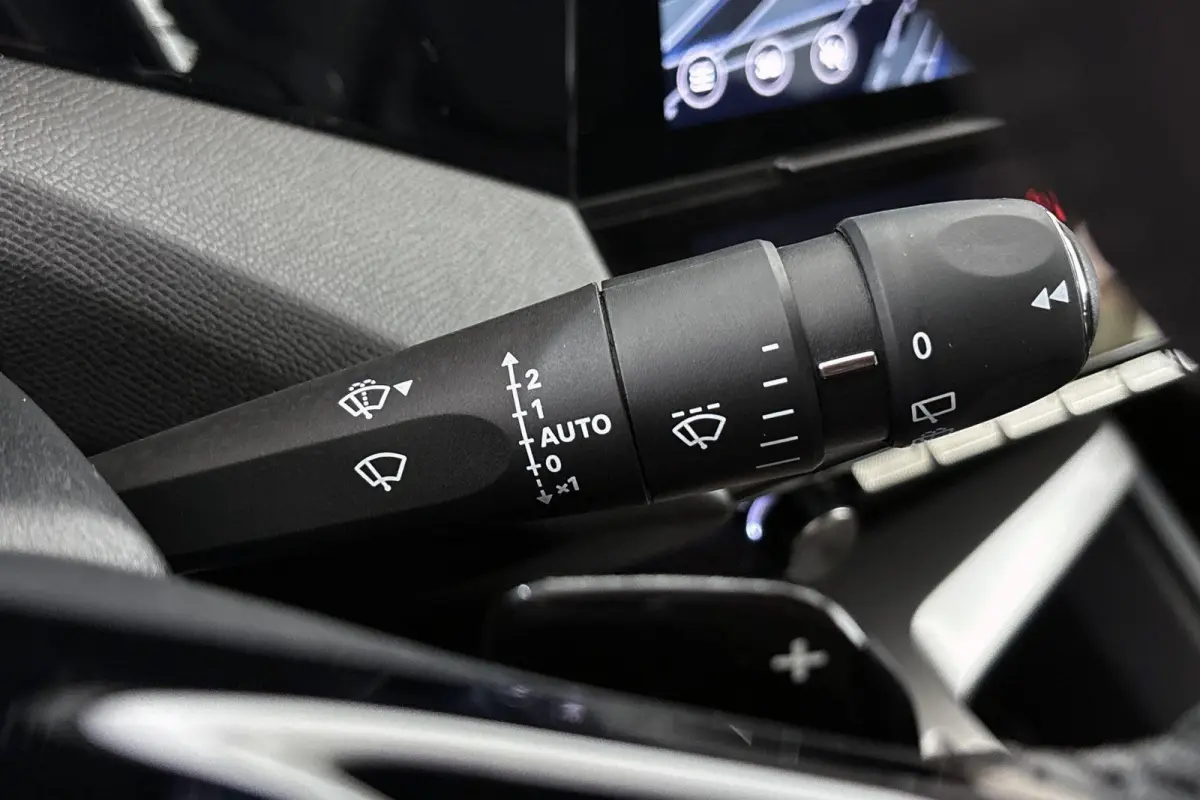 1.2 Hybrid 145 e-DCS6 Allure Automaat Camera Apple CarPlay Keyless