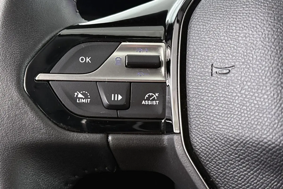 1.2 Hybrid 145 e-DCS6 Allure Automaat Camera Apple CarPlay Keyless