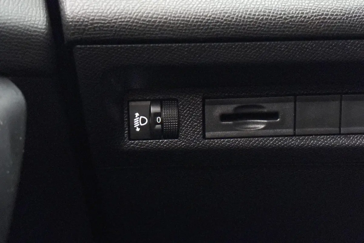 1.2 Hybrid 145 e-DCS6 Allure Automaat Camera Apple CarPlay Keyless