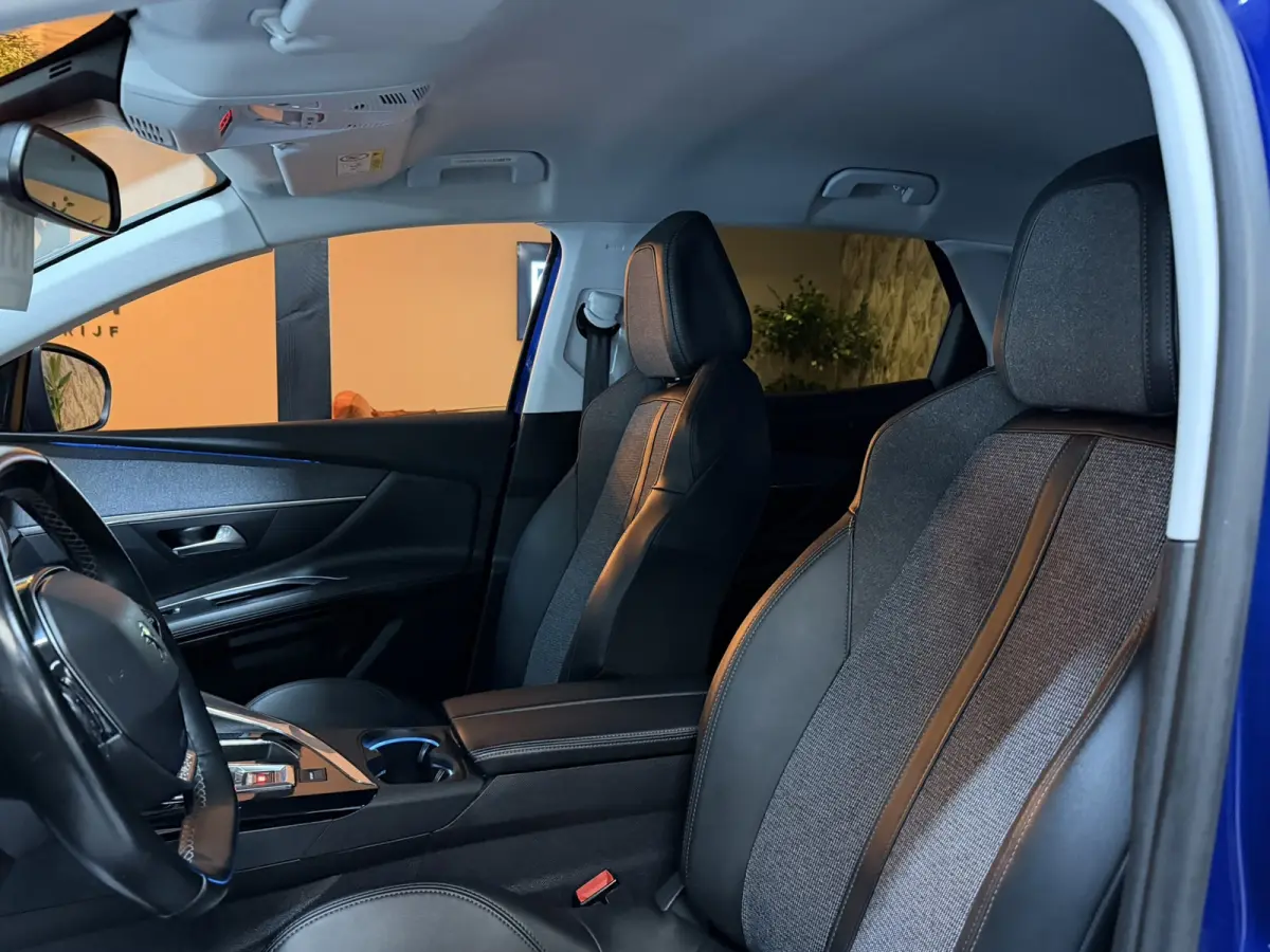 1.2 Allure 130PK Automaat Garantie|Nieuwe Distributieriem|Camera|Digital|CarPlay|Navigatie|Lane Assist Rijklaar
