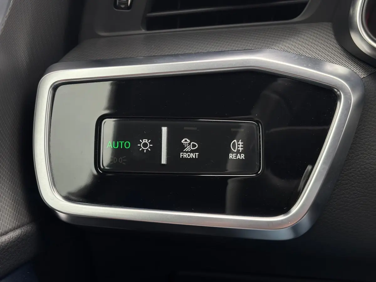 50 TFSI e quattro Advanced edition VOL! | 300PK | Goed onderH | AchterCam | Carplay | StoelverW| mem seats | etc
