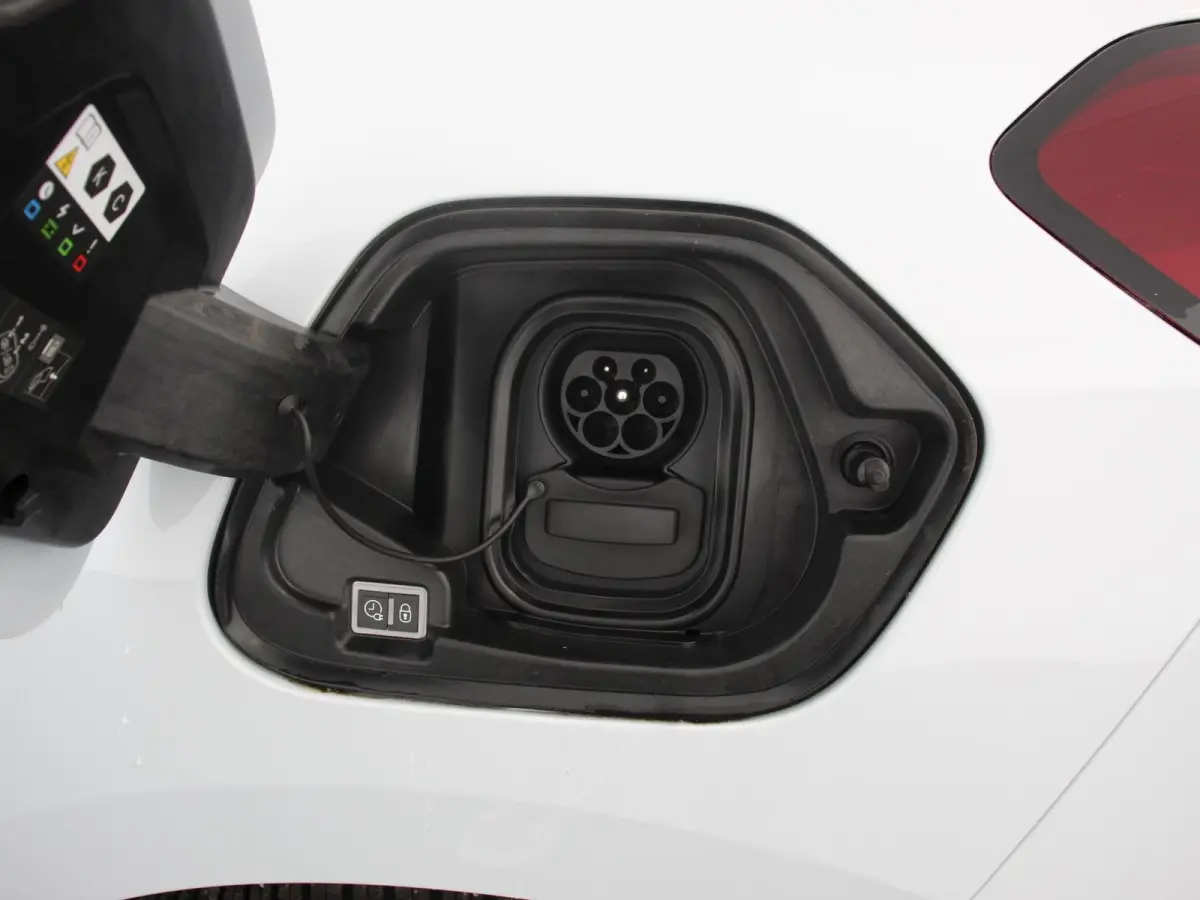 Long Range GS Automaat Navigatie Apple Carplay/Android Auto Lichtmetalen Velgen Cruise Control