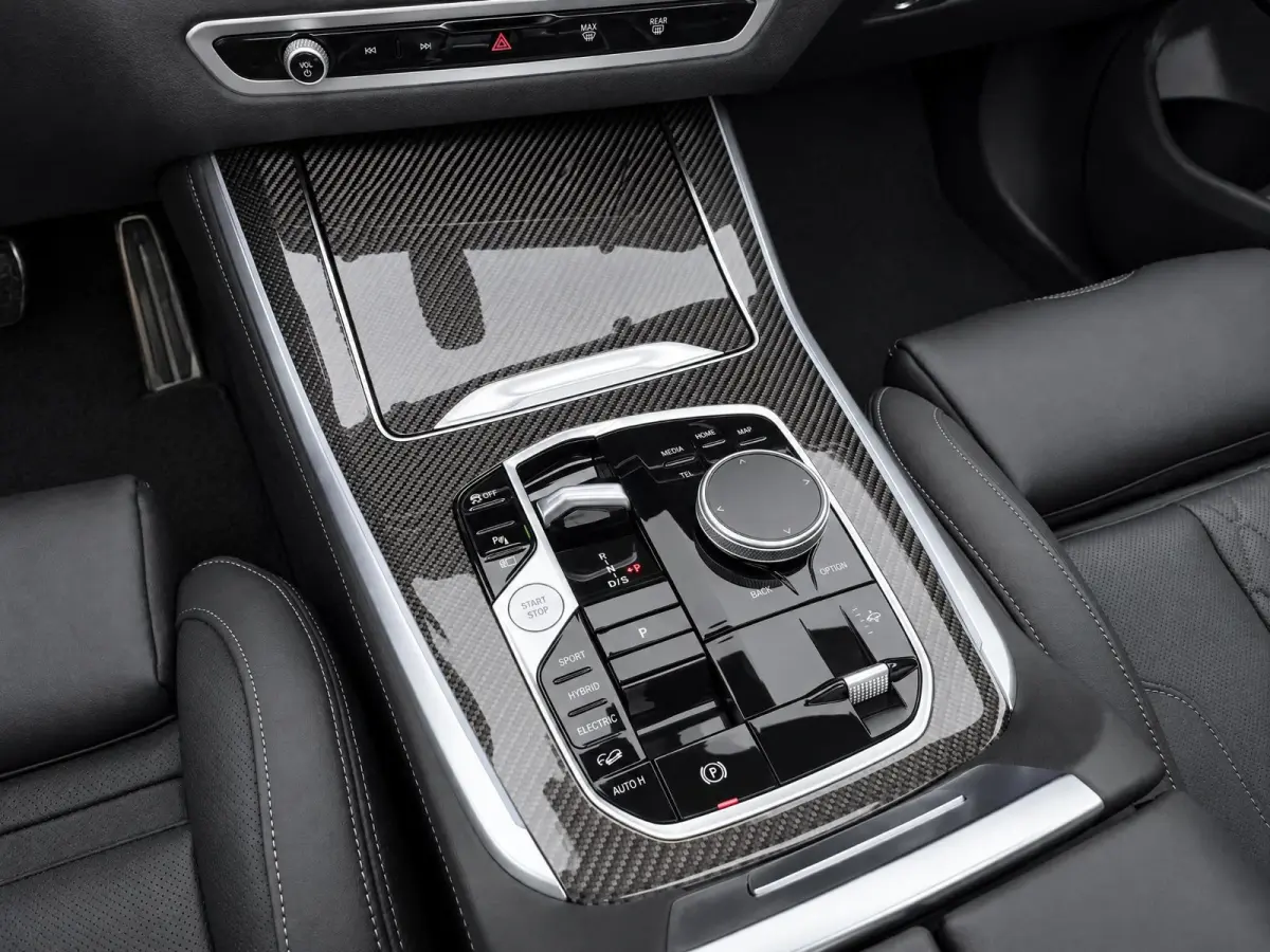 xDrive50e |M-Stoelen |Pano |Carbon int. |Head-Up |360° |Harman/Kardon