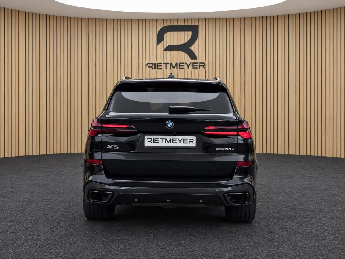 xDrive50e |M-Stoelen |Pano |Carbon int. |Head-Up |360° |Harman/Kardon