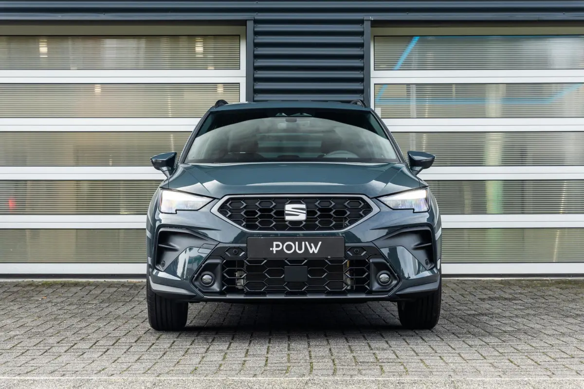 1.0 EcoTSI 95pk Style Business Connect | Achteruitrijcamera | Parkeersensoren