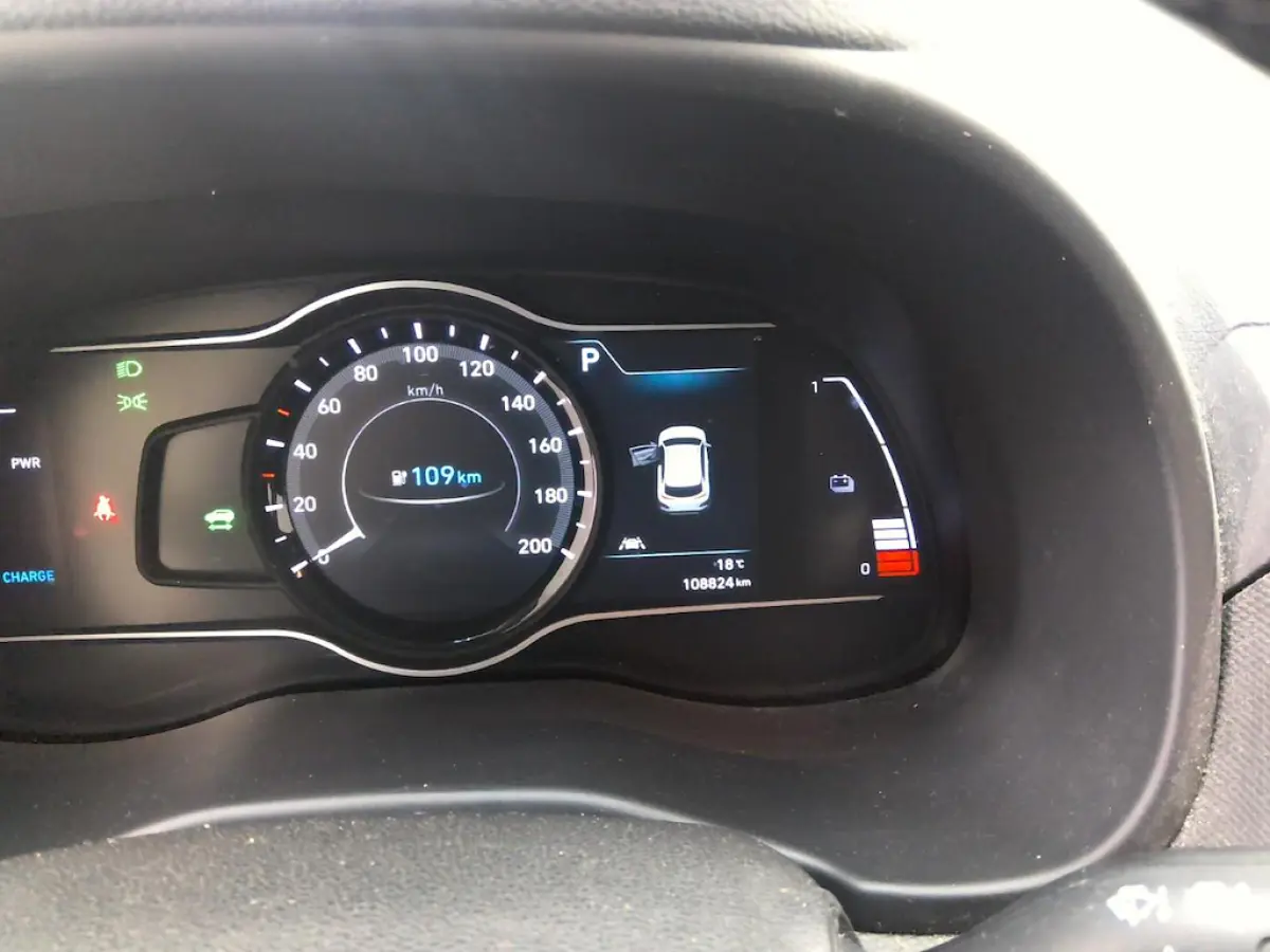 EV Comfort 64 kWh SOH100% WARMTEPOMP FASE 3 ORG NL|CARPLAY|CAMERA|ADAPT.CRUISE|LANE ASSIST|PARKING.SEN|KEYLESS ENTRY|