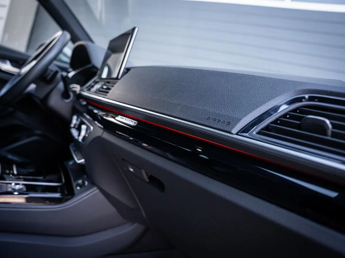 55 TFSI e S edition Competition - Luchtvering l Pano l B&O l Memory