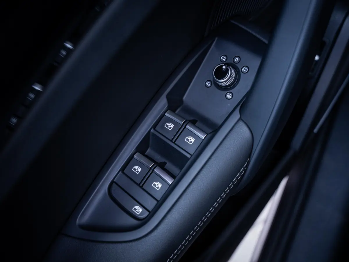 55 TFSI e S edition Competition - Luchtvering l Pano l B&O l Memory