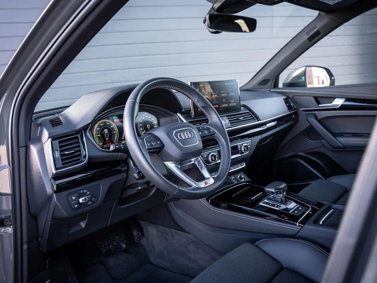 55 TFSI e S edition Competition - Luchtvering l Pano l B&O l Memory