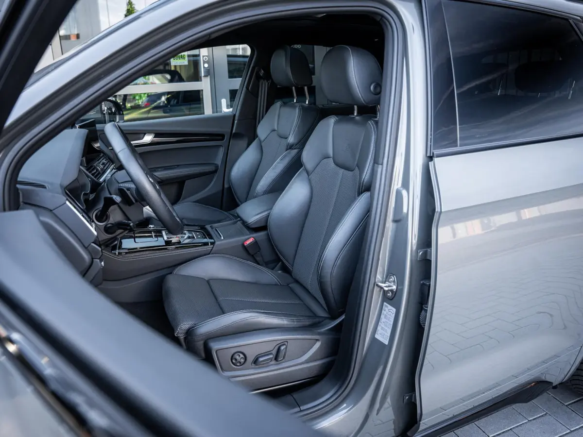 55 TFSI e S edition Competition - Luchtvering l Pano l B&O l Memory