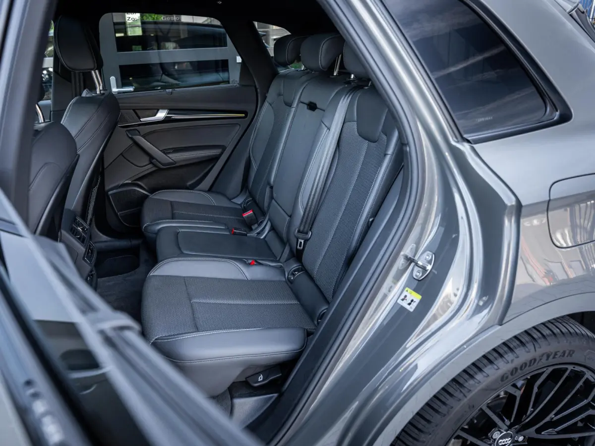 55 TFSI e S edition Competition - Luchtvering l Pano l B&O l Memory