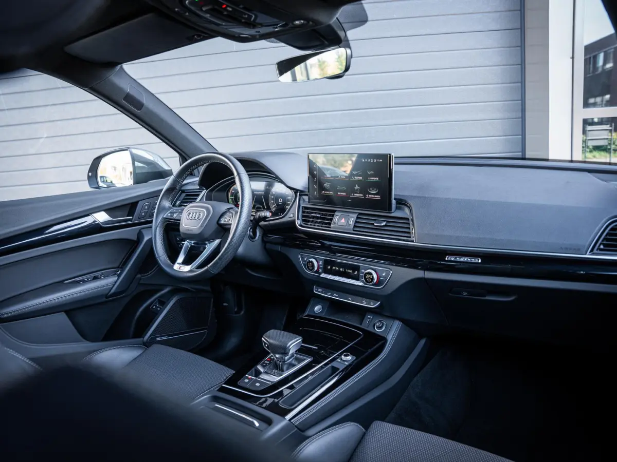 55 TFSI e S edition Competition - Luchtvering l Pano l B&O l Memory
