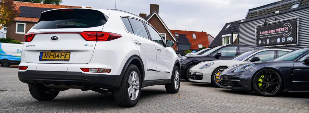 1.6 GDI DynamicLine | LED | Climatronic airco | Camera | Lane Assist | 6 bak | Koppeling vernieuwd | 100% onderhouden