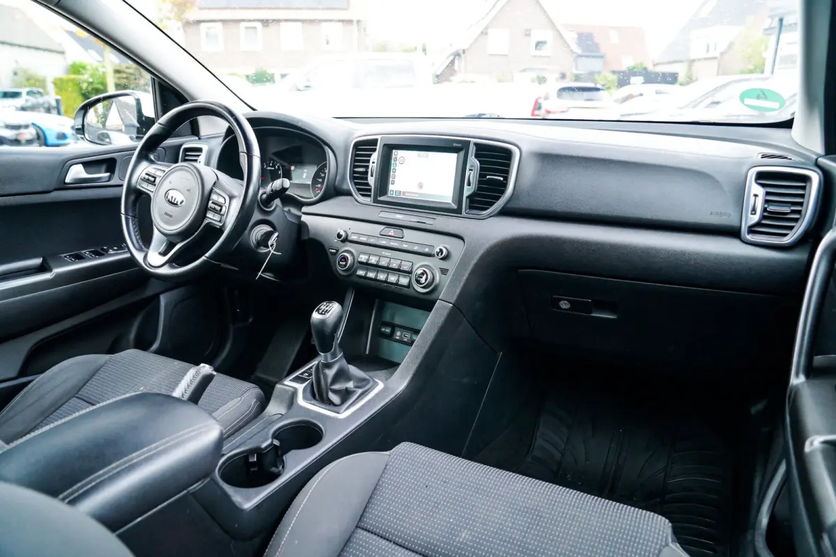1.6 GDI DynamicLine | LED | Climatronic airco | Camera | Lane Assist | 6 bak | Koppeling vernieuwd | 100% onderhouden