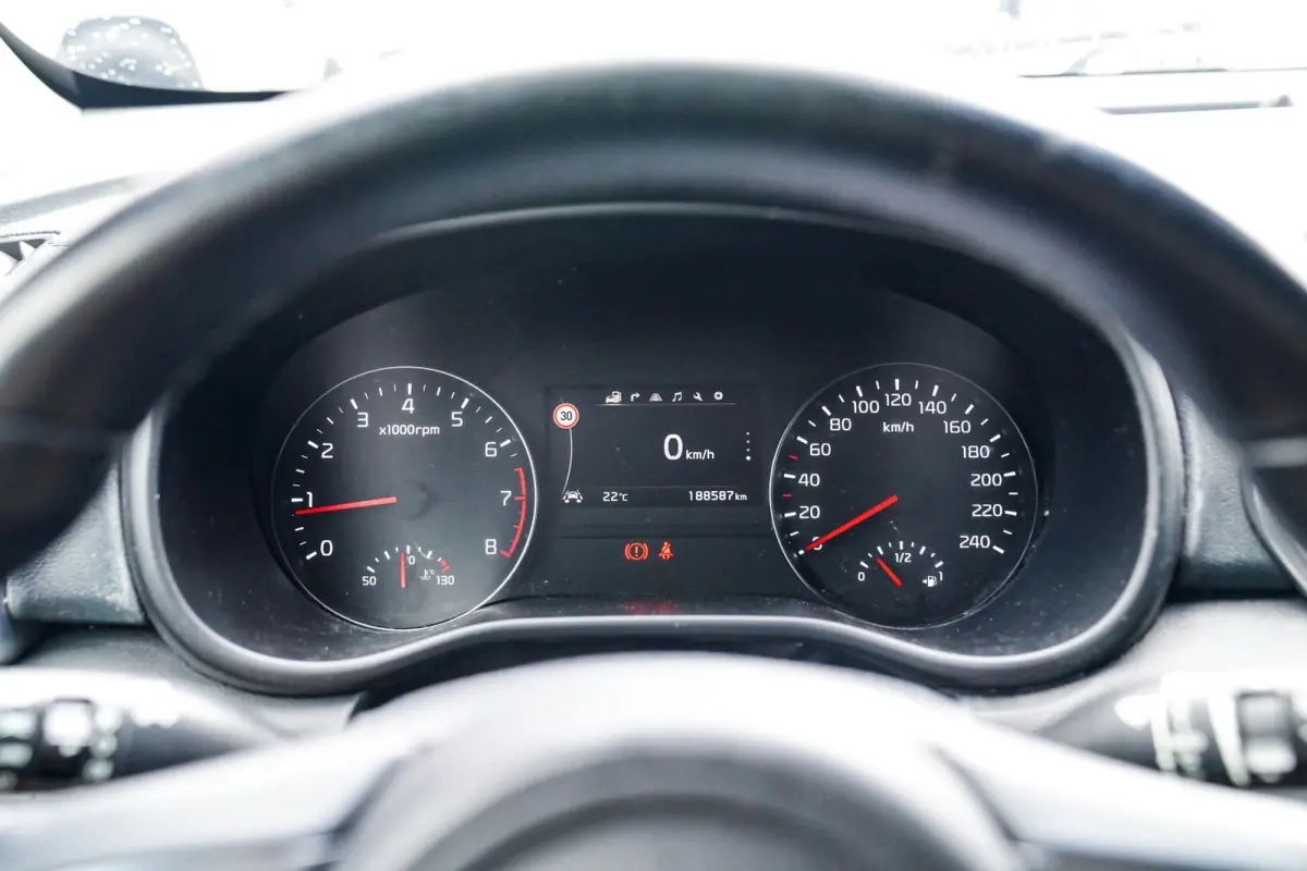 1.6 GDI DynamicLine | LED | Climatronic airco | Camera | Lane Assist | 6 bak | Koppeling vernieuwd | 100% onderhouden