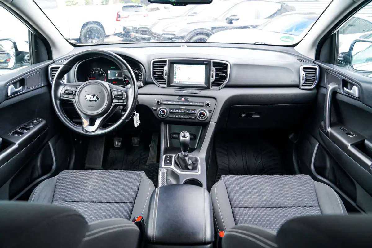1.6 GDI DynamicLine | LED | Climatronic airco | Camera | Lane Assist | 6 bak | Koppeling vernieuwd | 100% onderhouden