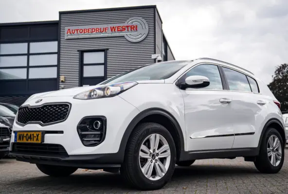 1.6 GDI DynamicLine | LED | Climatronic airco | Camera | Lane Assist | 6 bak | Koppeling vernieuwd | 100% onderhouden