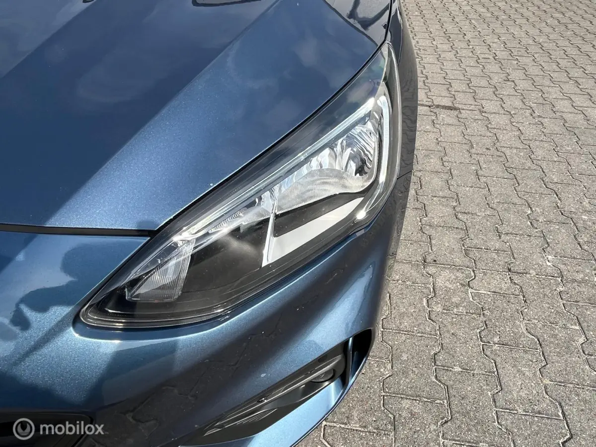 1.0 EcoBoost ST Line, panoramdak, nw. distributie