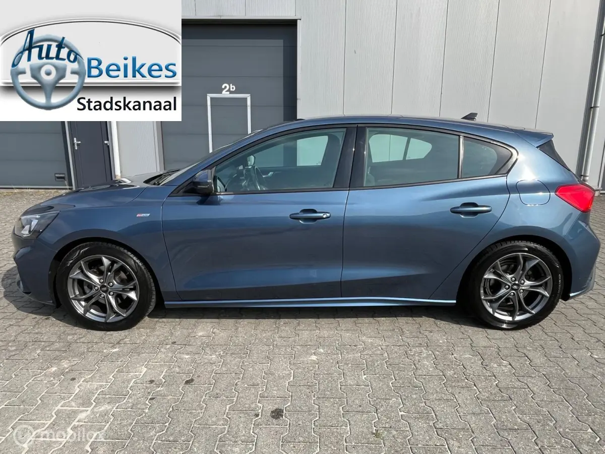 1.0 EcoBoost ST Line, panoramdak, nw. distributie