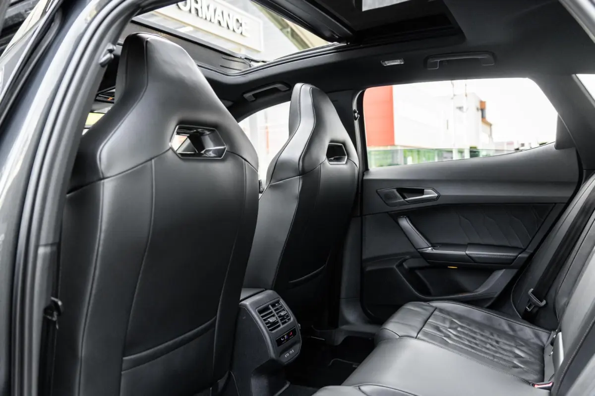 2.0 TSI 4DRIVE Beats Pano Camera Leer