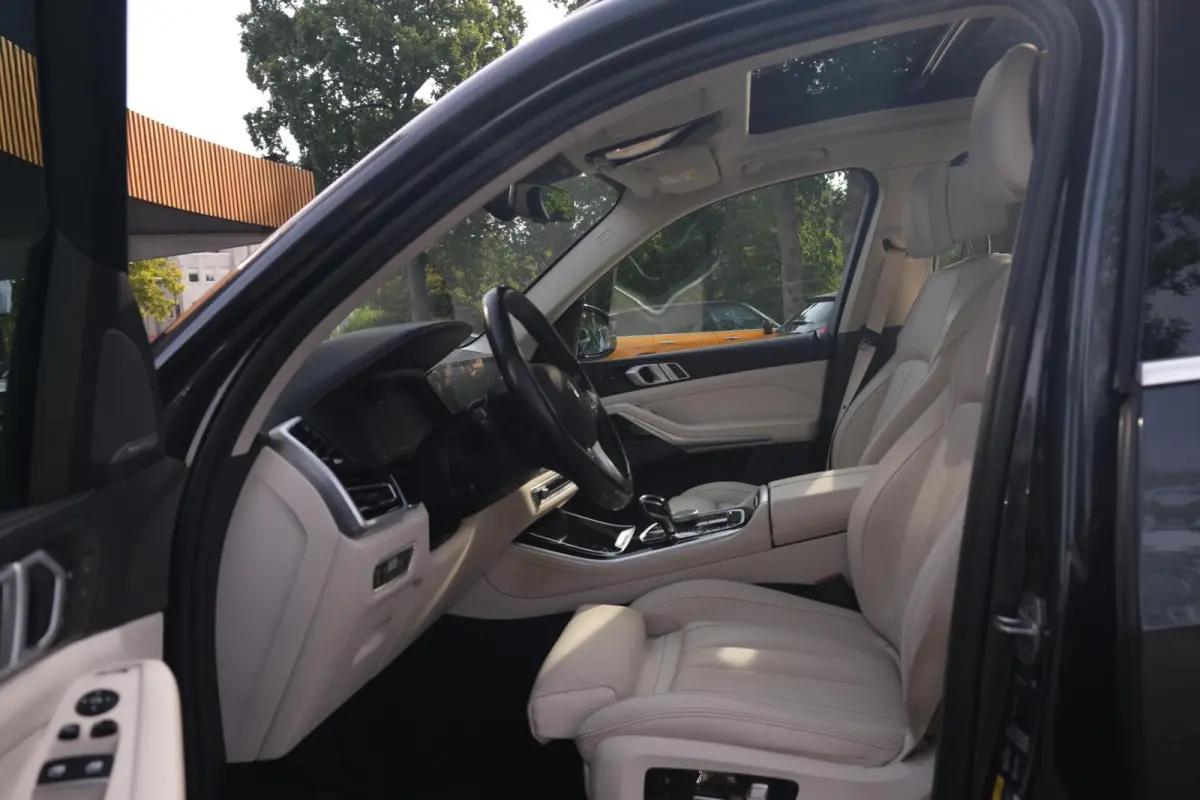 xDrive45e High Executive|Rijklaar!|ACC|PANO|HUD|Massage|Trekhaak|Rondomzichtcamera|Harman Kardon|Carplay|AndroidAuto|