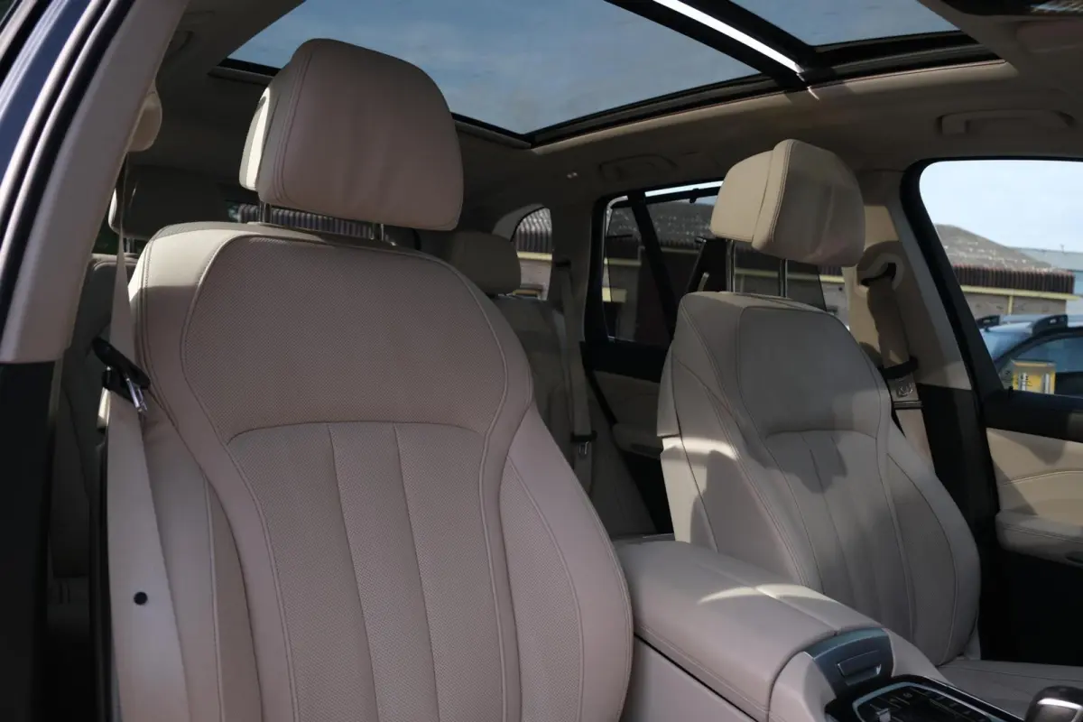 xDrive45e High Executive|Rijklaar!|ACC|PANO|HUD|Massage|Trekhaak|Rondomzichtcamera|Harman Kardon|Carplay|AndroidAuto|