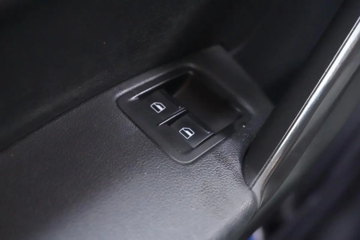 2.0 TDI Airco cruise Leder Interieur marge voertuig