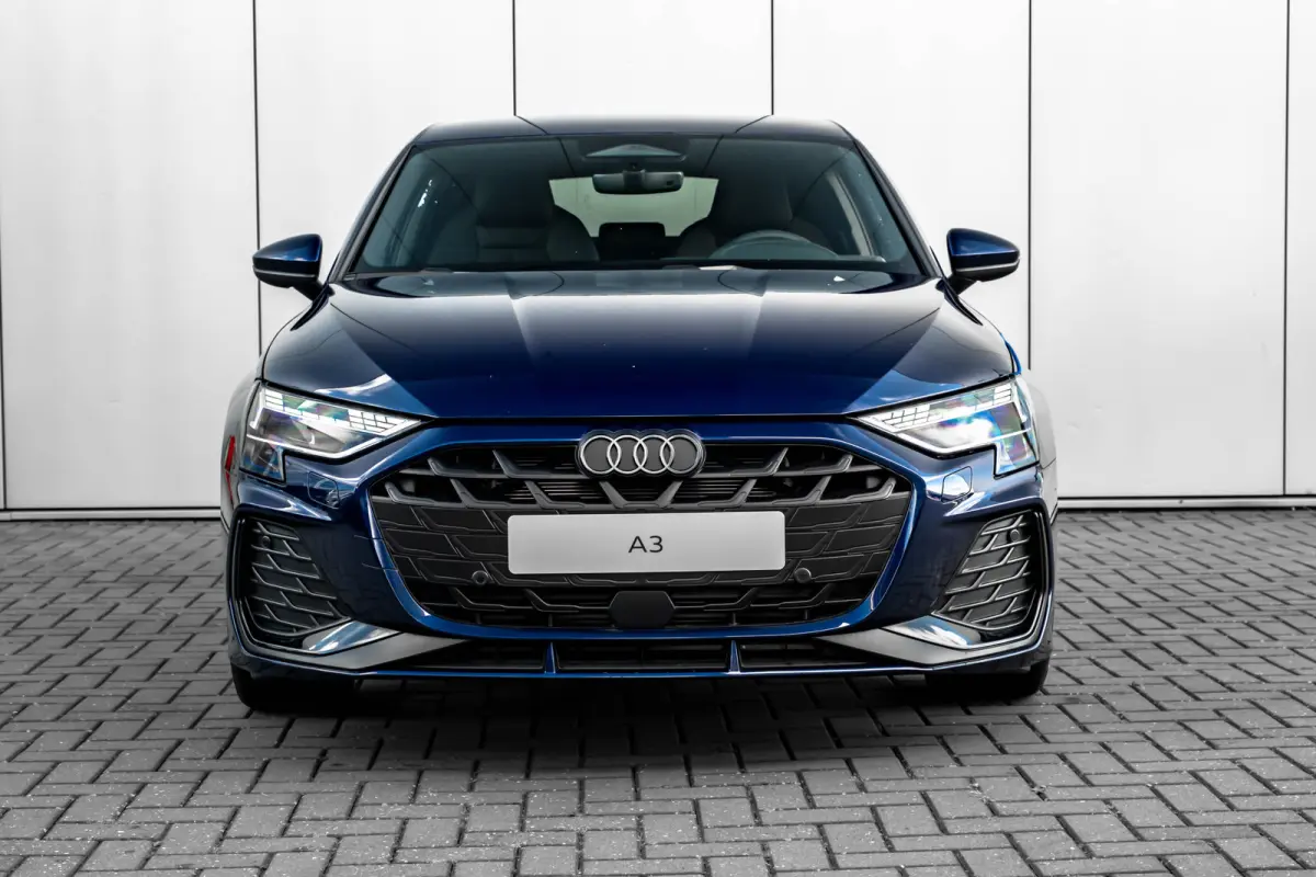 S edition | Aluminium optiek in het interieur | Assistentiepakket Rijden en Parkeren Plus | Audi virtual cockpit