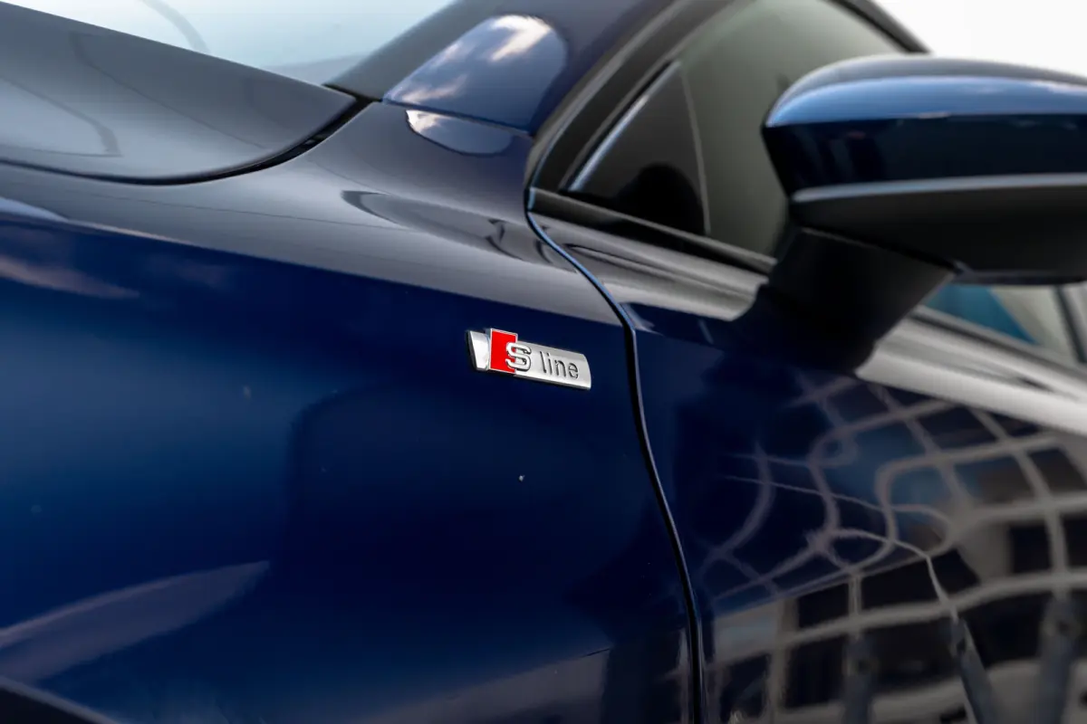 S edition | Aluminium optiek in het interieur | Assistentiepakket Rijden en Parkeren Plus | Audi virtual cockpit