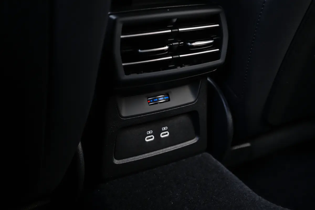 S edition | Aluminium optiek in het interieur | Assistentiepakket Rijden en Parkeren Plus | Audi virtual cockpit