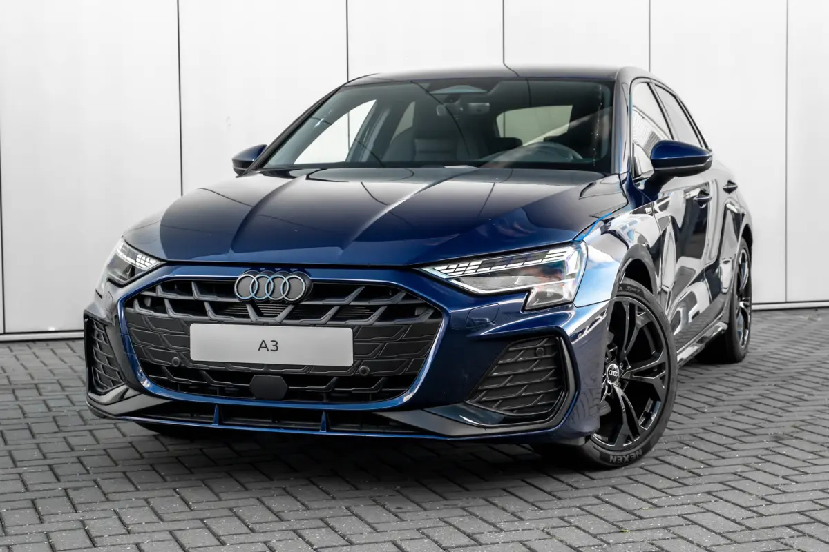 S edition | Aluminium optiek in het interieur | Assistentiepakket Rijden en Parkeren Plus | Audi virtual cockpit