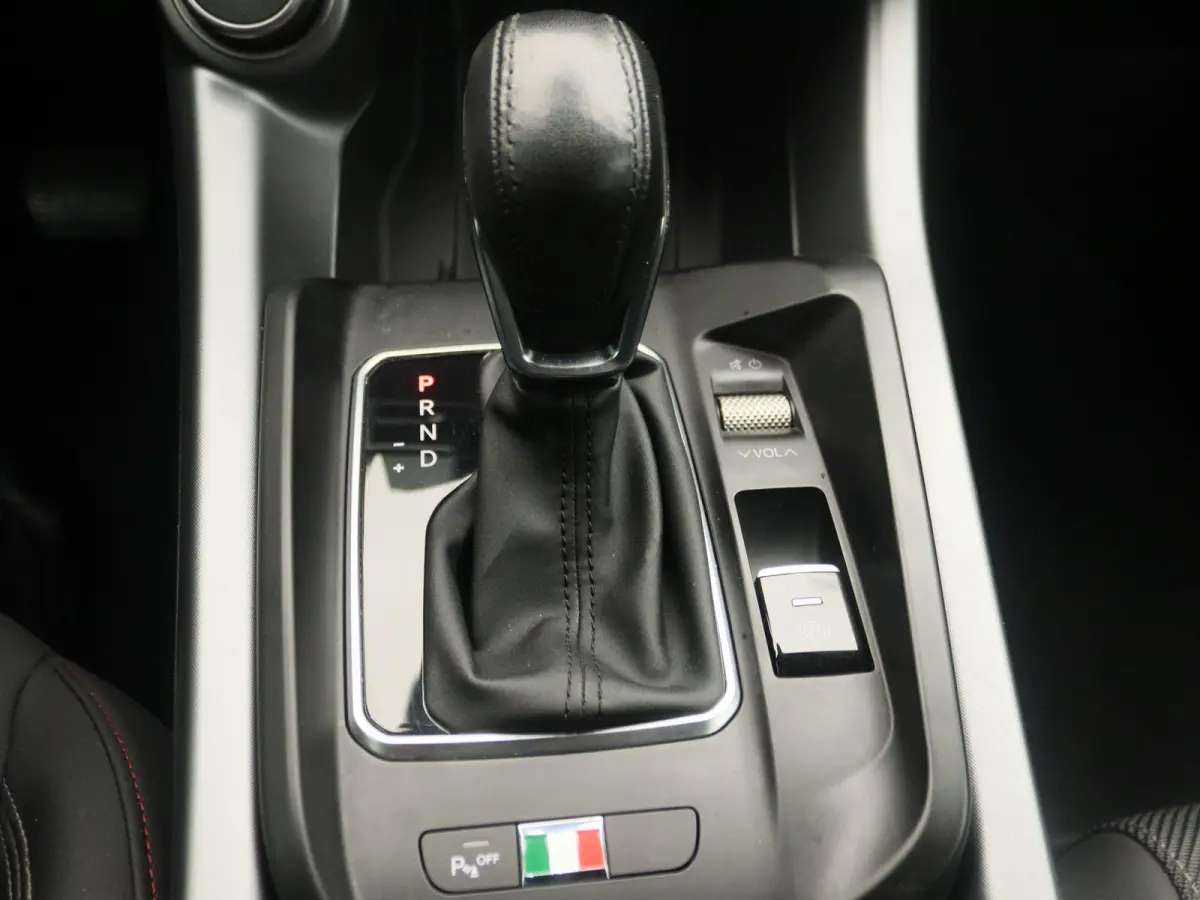 1.5T Hybrid Sprint | Apple Carplay/Android Auto | Cruise Control | Stoelverwarming | Lichtmetalen Velgen |