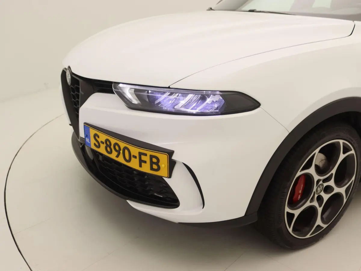 1.5T Hybrid Sprint | Apple Carplay/Android Auto | Cruise Control | Stoelverwarming | Lichtmetalen Velgen |