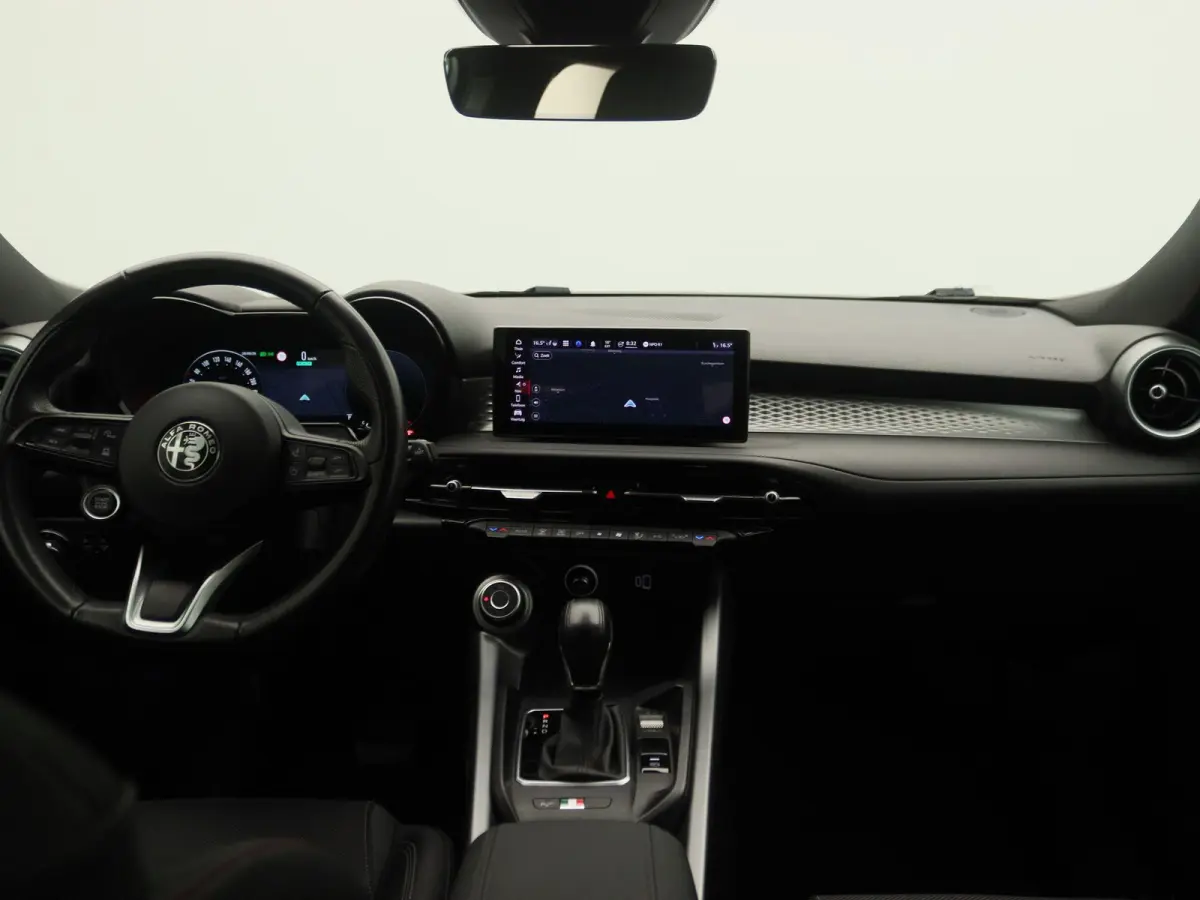 1.5T Hybrid Sprint | Apple Carplay/Android Auto | Cruise Control | Stoelverwarming | Lichtmetalen Velgen |