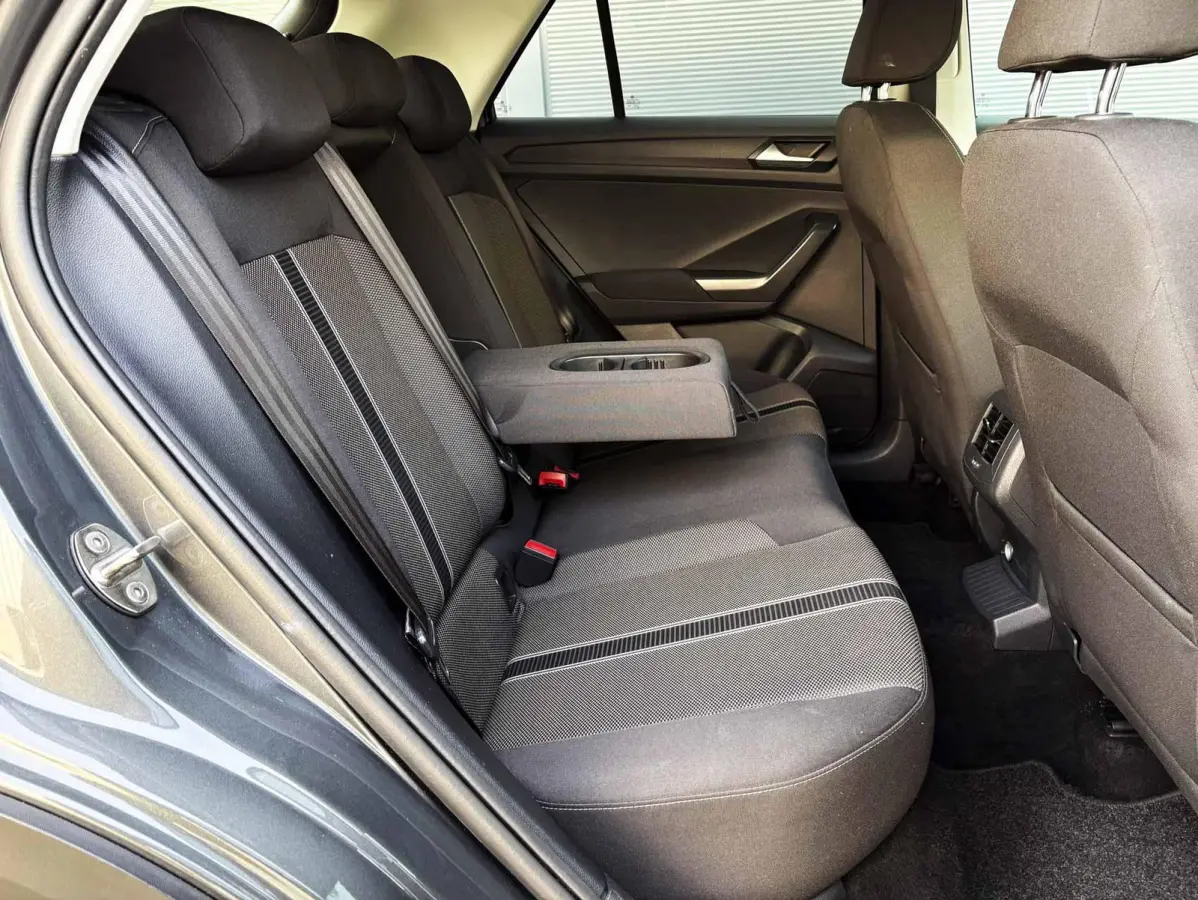 1.0 TSI 115pk Style | Navigatie | App Connect | Adaptive Cruise