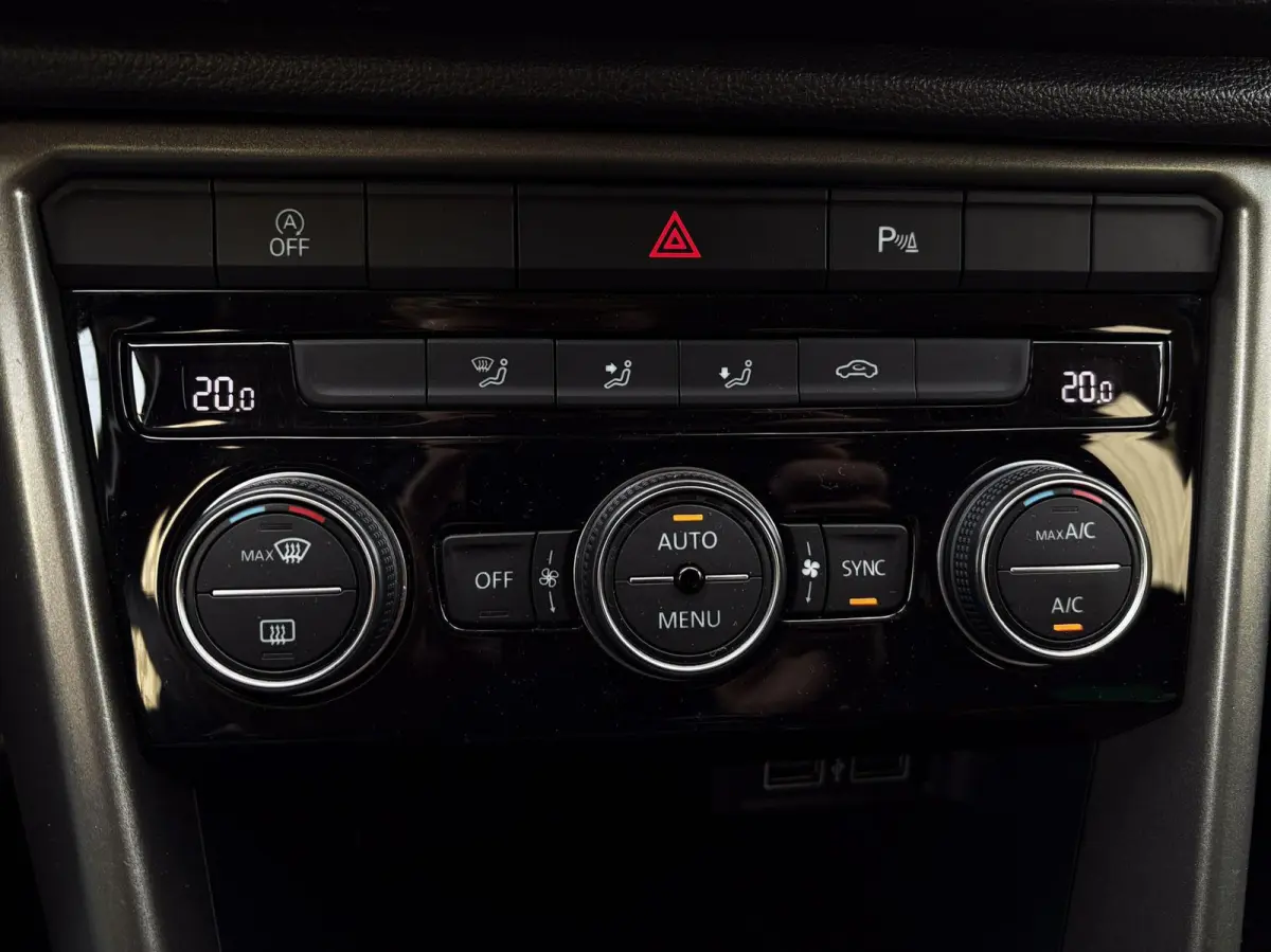1.0 TSI 115pk Style | Navigatie | App Connect | Adaptive Cruise