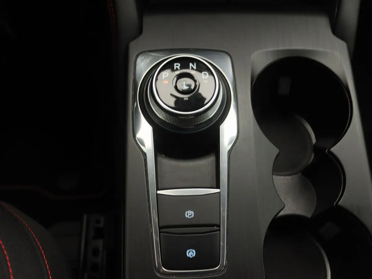 2.5 PHEV ST-Line | Apple Carplay/Android Auto | Winterpakket | Achteruitrijcamera | Cruise Control |