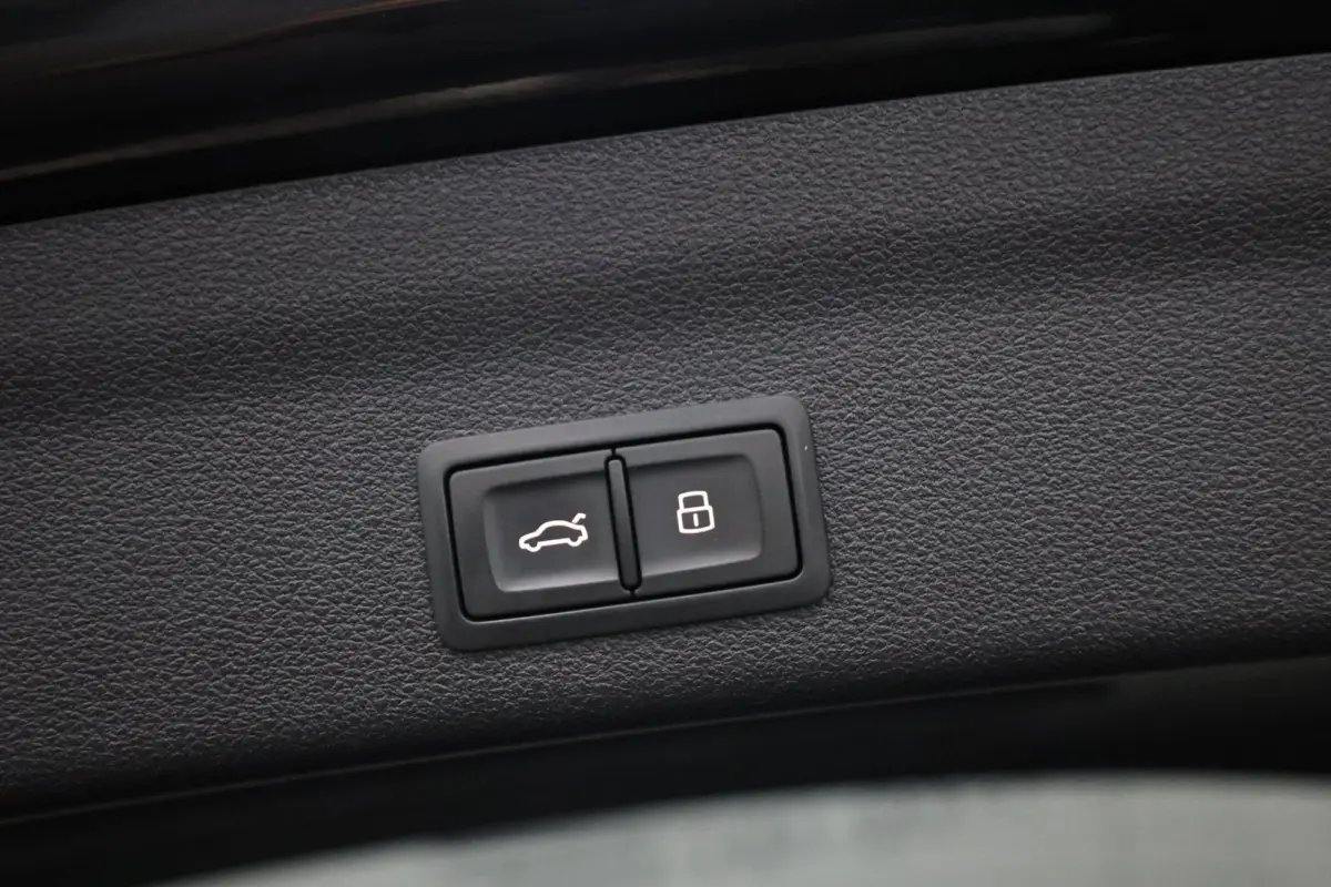 35 TDI 3x S-line LED/VIRTUAL/PANO/LEER+S.VERWARMING+MEMORY/21" LMV/360/ACC/ECC/12 MND GARANTIE!