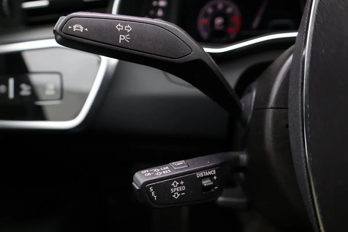 35 TDI 3x S-line LED/VIRTUAL/PANO/LEER+S.VERWARMING+MEMORY/21" LMV/360/ACC/ECC/12 MND GARANTIE!