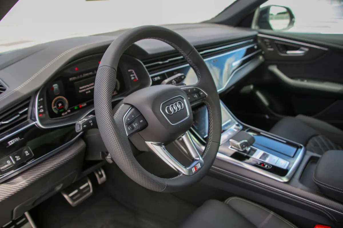60 TFSI e quattro Competition I I 160k NP I Oled