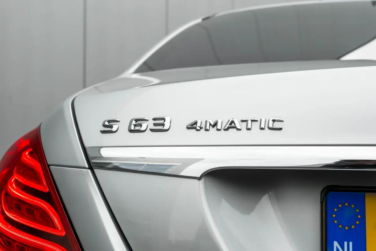 Limousine S63 AMG Lang l Burmeister Audio l Leather Exclusive l AMG Performance l 360gr Camera l Massage l Ventilatie l