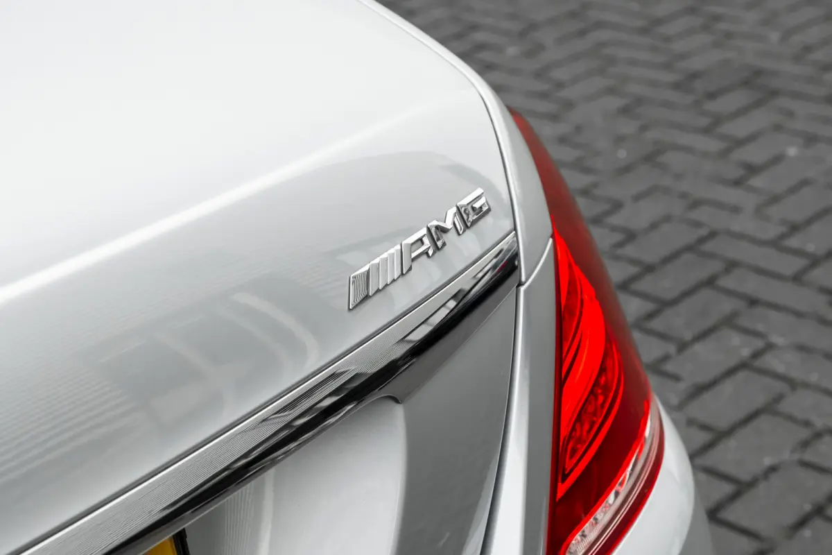 Limousine S63 AMG Lang l Burmeister Audio l Leather Exclusive l AMG Performance l 360gr Camera l Massage l Ventilatie l